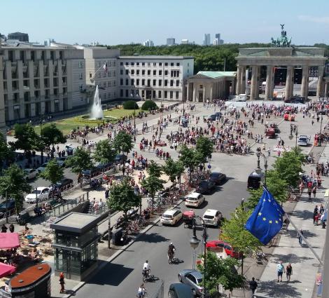 A Brandenburgi kapu Berlin szívében